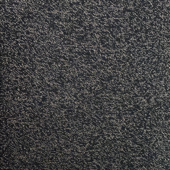 Elegant Black Long-Sleeve Dress - Picture 3 of 4